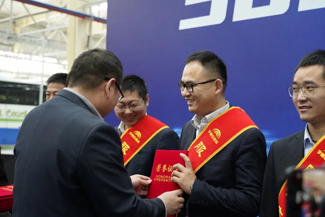 荣耀时刻，共启新程 | 永利皇宫官网专用车第3000台整车下线仪式圆满举行