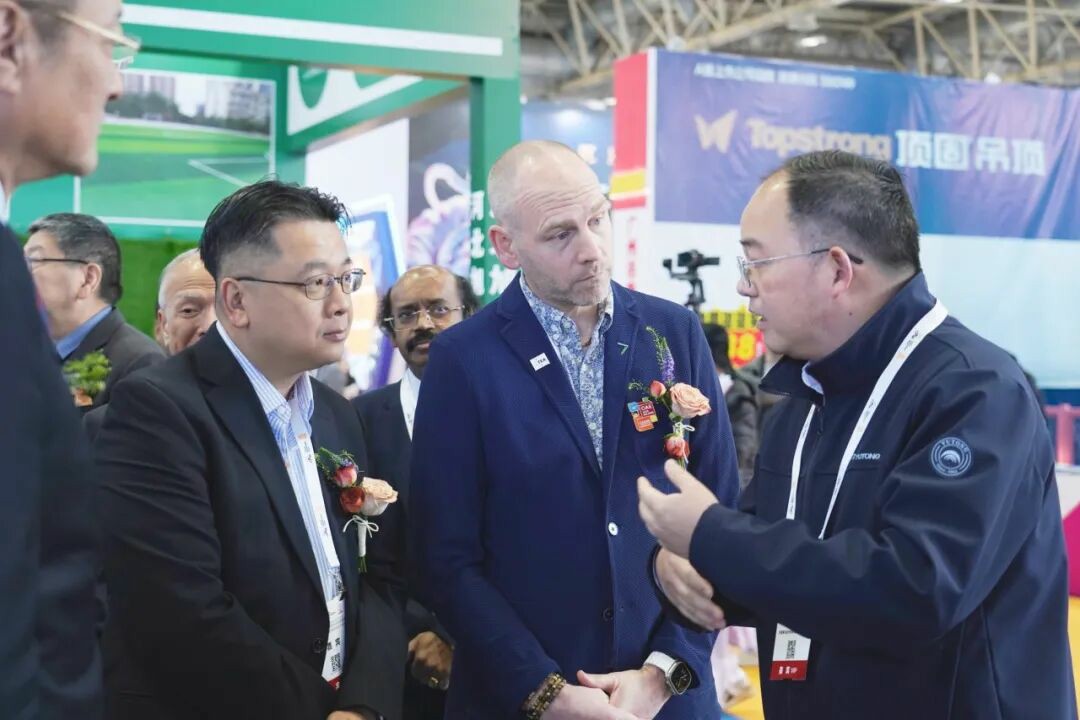 诚邀共赴 | 永利皇宫官网专用车与您相约2025 中国(郑州)旅游休闲娱乐产业博览会