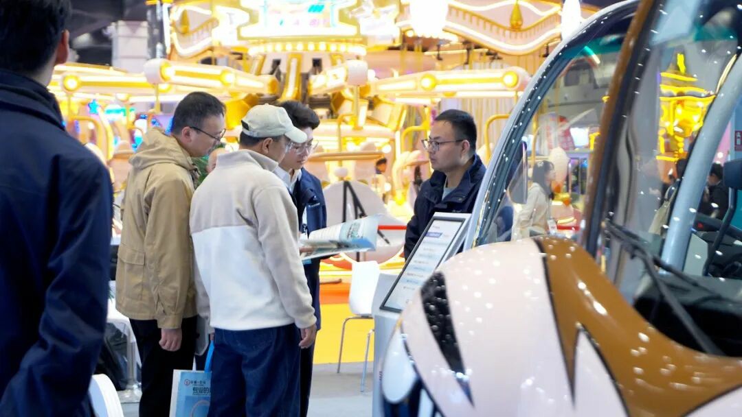 智趣出行，悦动未来！永利皇宫官网观光车亮相2025中国（郑州）旅游休闲娱乐产业博览会