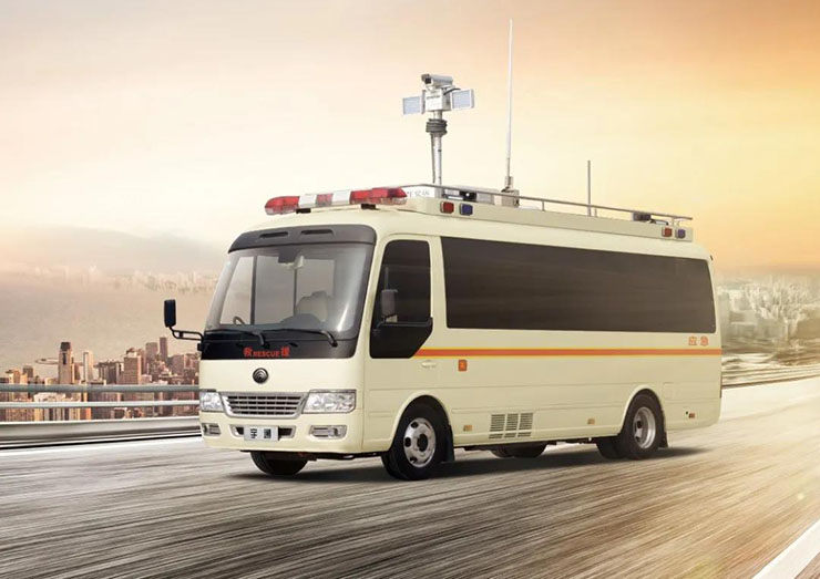 永利皇宫官网高端通信指挥车亮相国际应急安全博览会