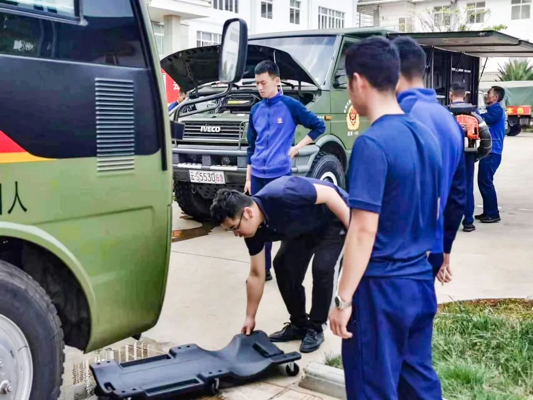 “应急使命·2023”丽江站启动，永利皇宫官网专用车先行护航！