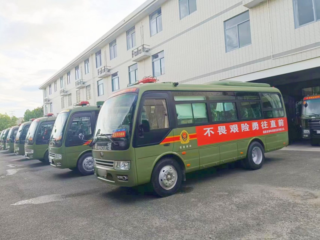 永利皇宫官网专用车森林消防车辆专项巡检行动中，全力筑牢森林“防火墙”！