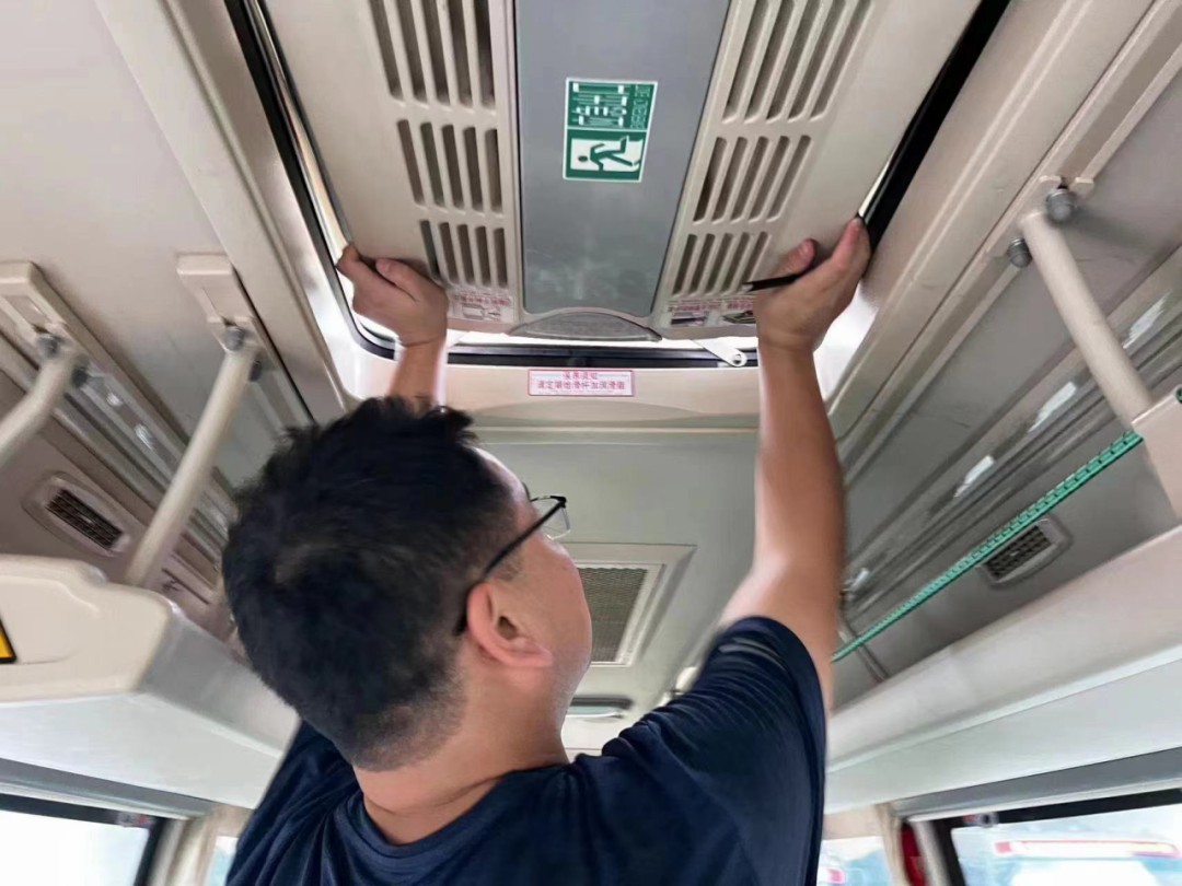 永利皇宫官网专用车森林消防车辆专项巡检行动中，全力筑牢森林“防火墙”！