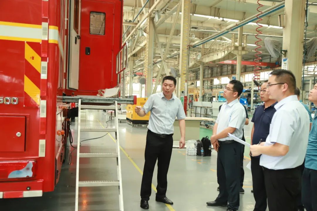 “迎酷暑 练本领”，永利皇宫官网专用车专项服务能力提升活动正在进行！