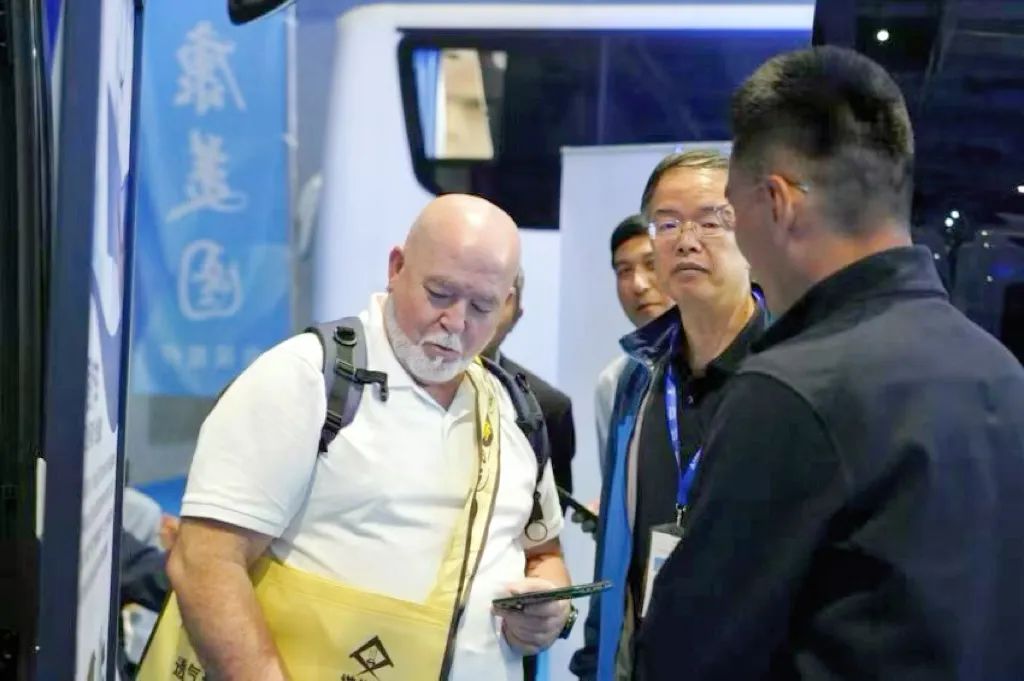 永利皇宫官网医疗车矩阵绽放第91届（CMEF）中国国际医疗器械博览会，科技创新驱动健康未来！