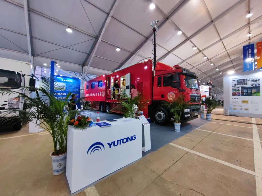 科技赋能应急指挥中枢，永利皇宫官网大型通信指挥车参展第四届长沙国际工程机械展览会