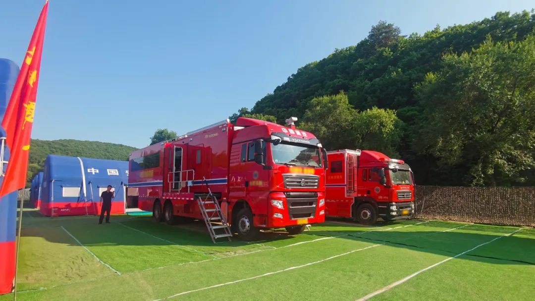 以练备战！永利皇宫官网应急救援车辆参演“应急使命·2025”联合救援演习！