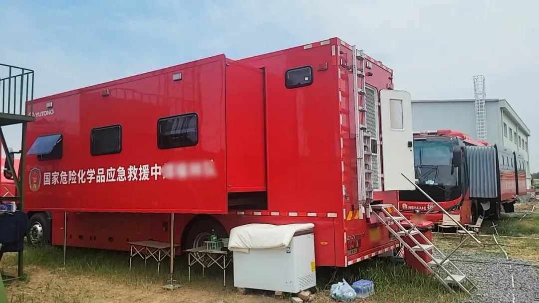 以练备战！永利皇宫官网应急救援车辆参演“应急使命·2025”联合救援演习！